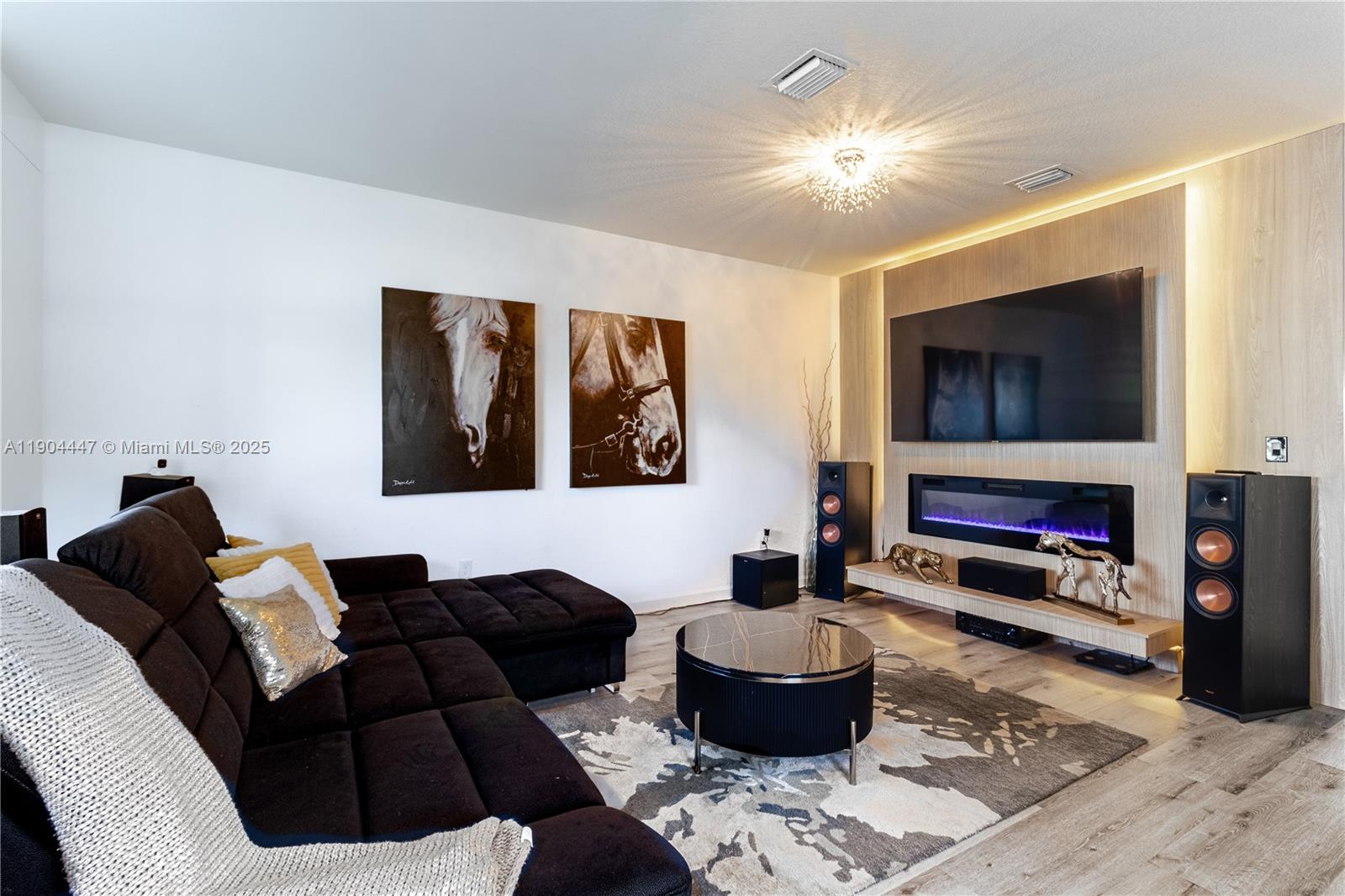 AQUABELLA SECTION TWO - Residential