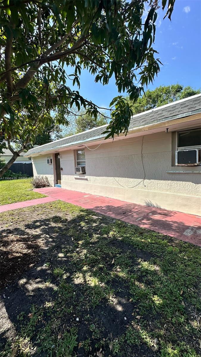 COLLEGE TRACT - Residential Income