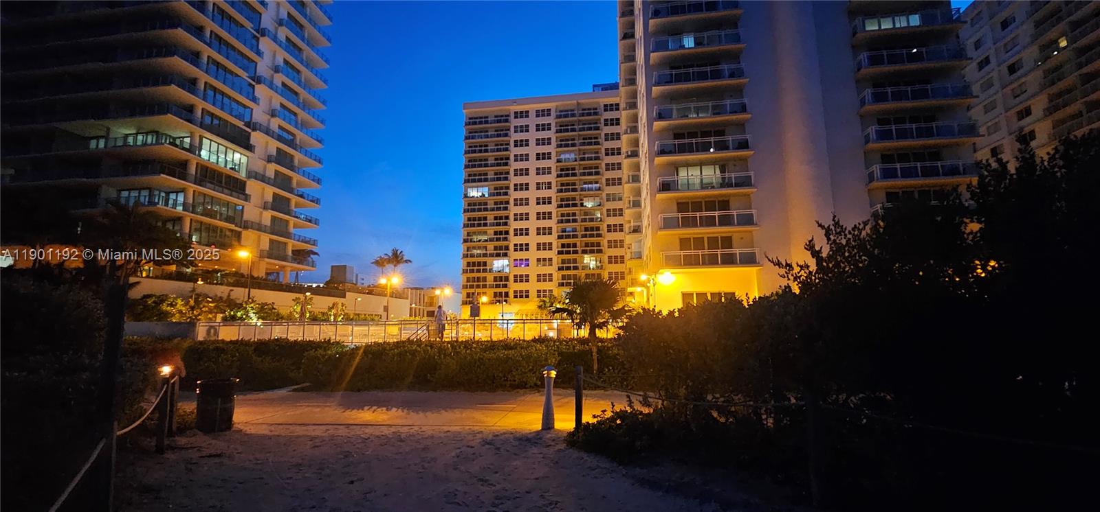 THE COLLINS CONDO - Residential Lease