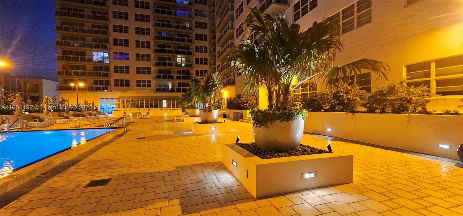 THE COLLINS CONDO - Residential Lease