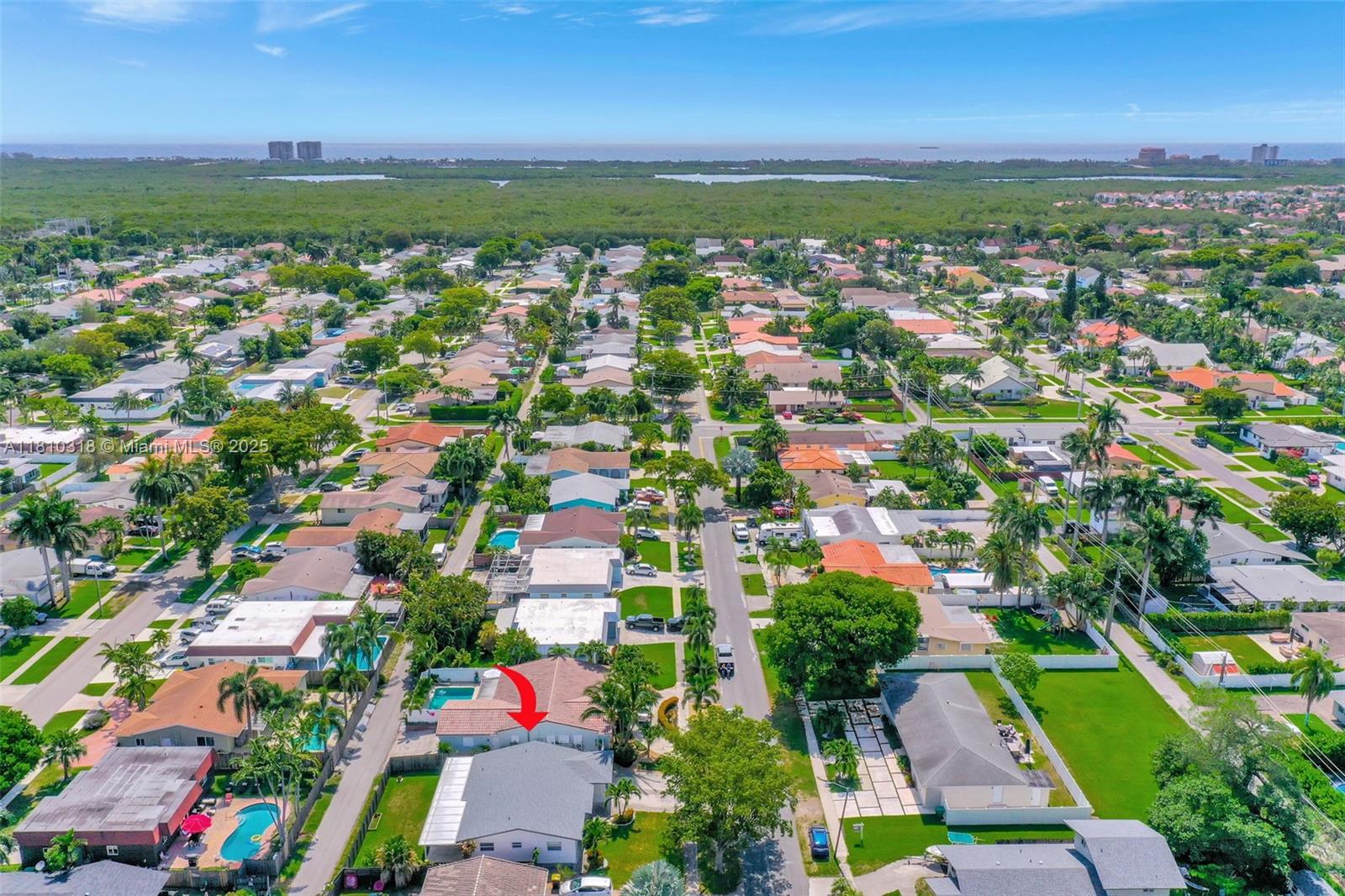 DANIA HIGHLANDS - Residential