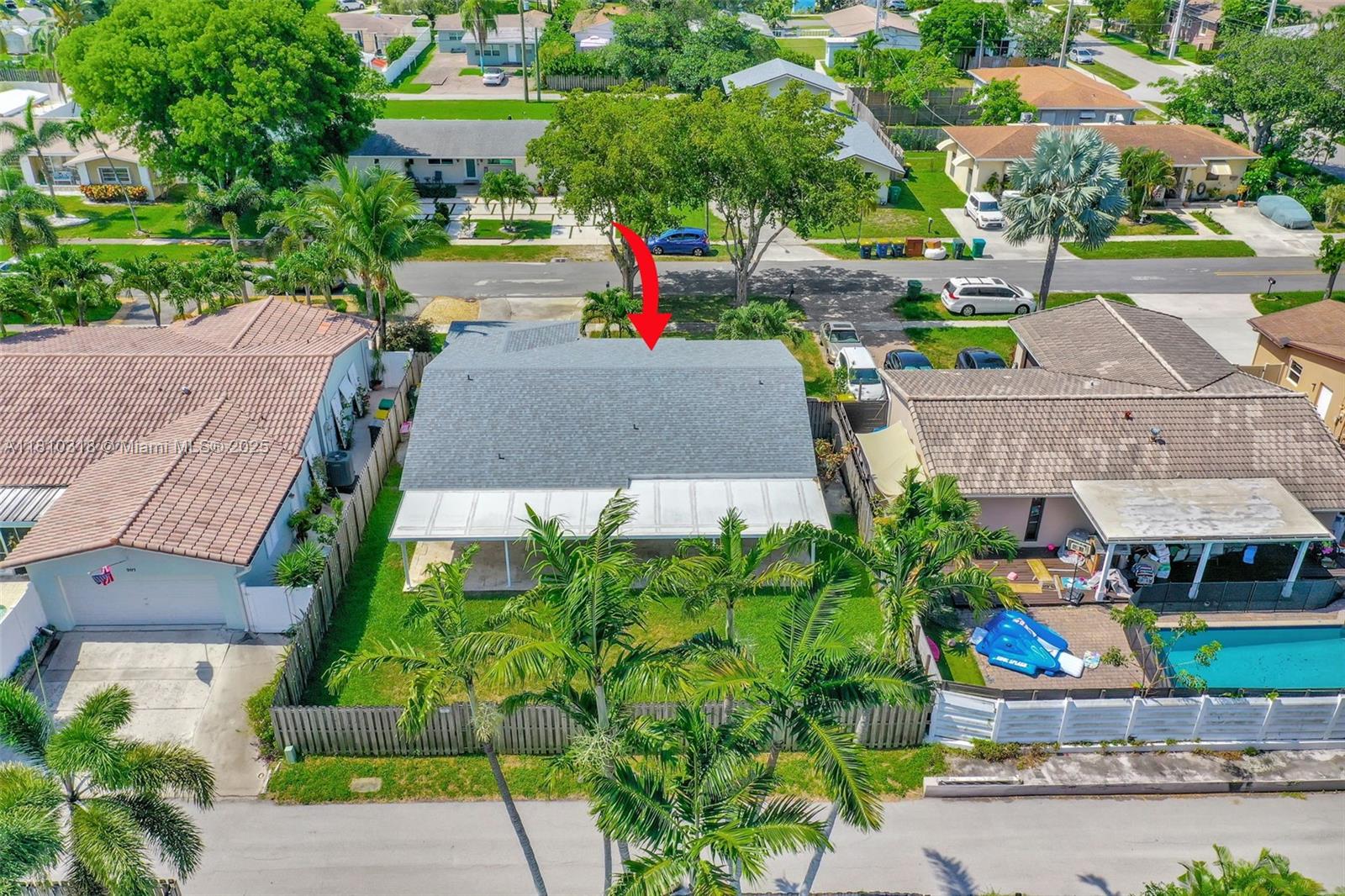 DANIA HIGHLANDS - Residential
