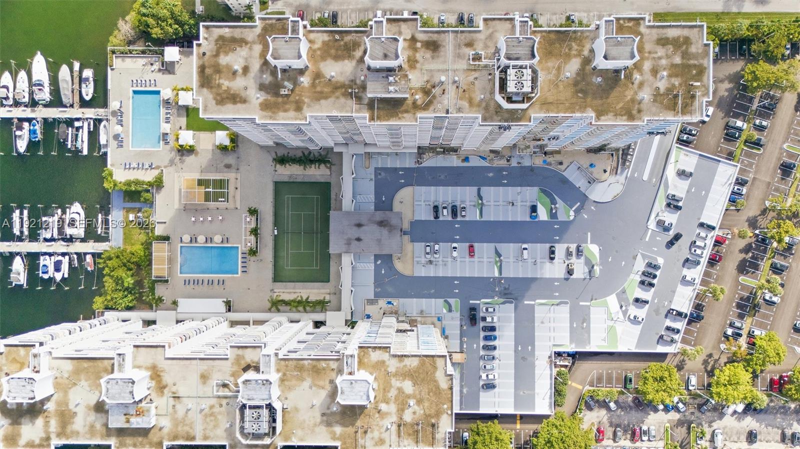 DEL PRADO MARINA - Residential