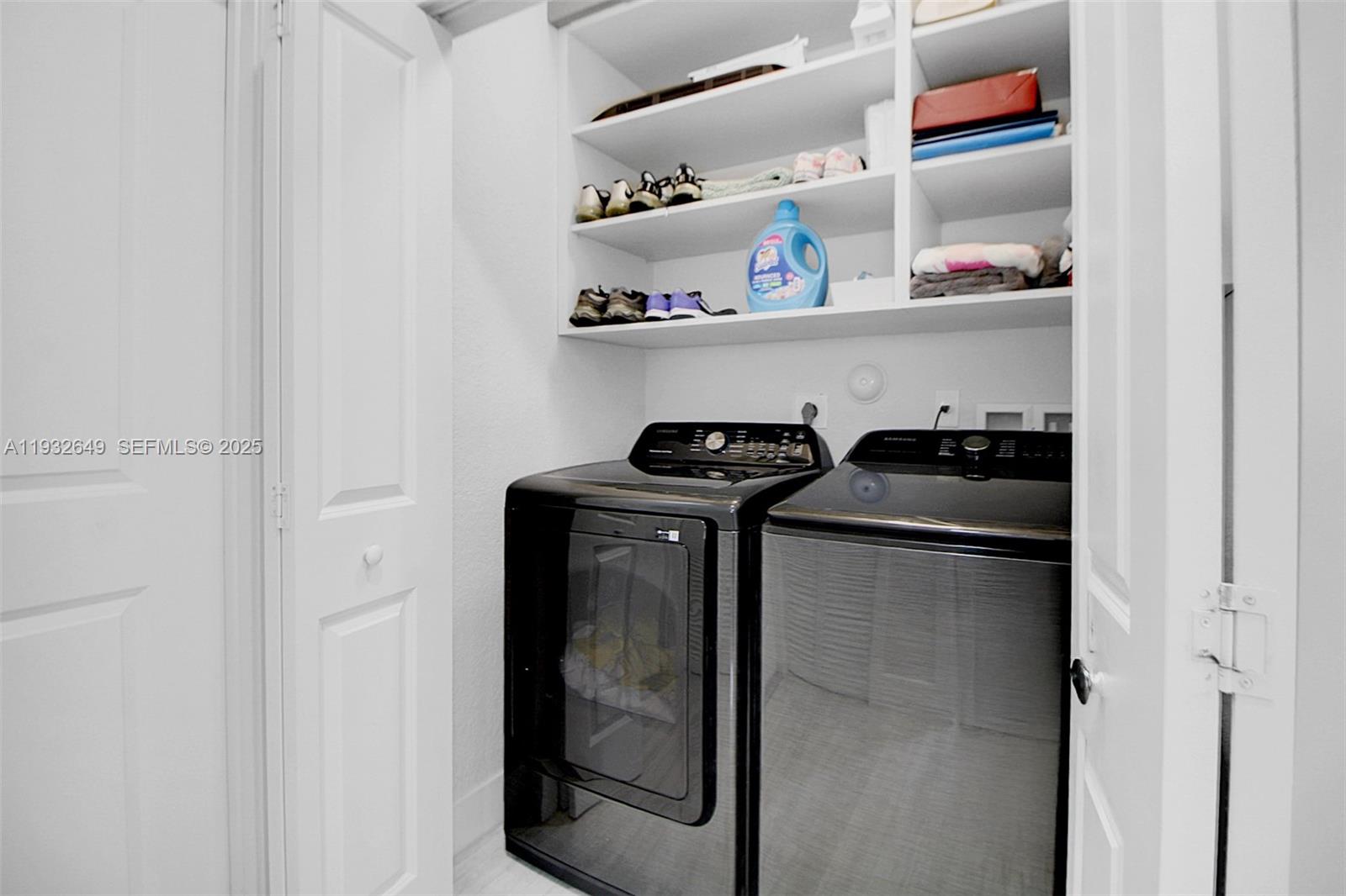 WEST BREEZE ESTATES - Residential