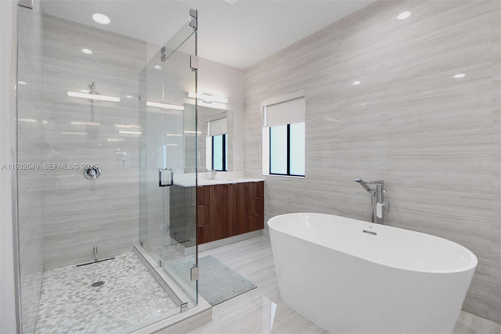 WEST BREEZE ESTATES - Residential