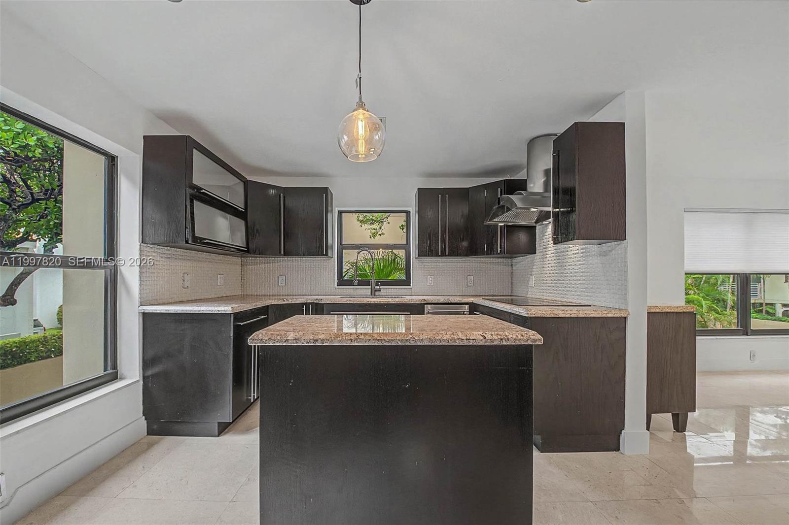 2000 BRICKELL AVE CONDO - Residential Lease