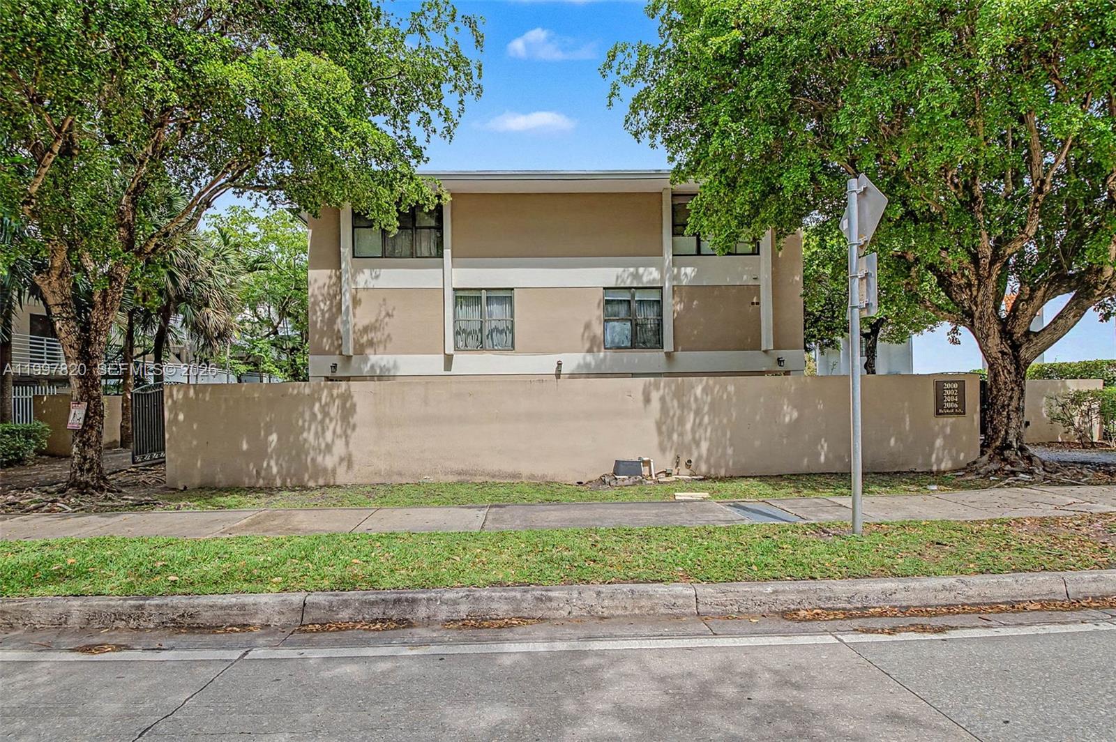 2000 BRICKELL AVE CONDO - Residential Lease