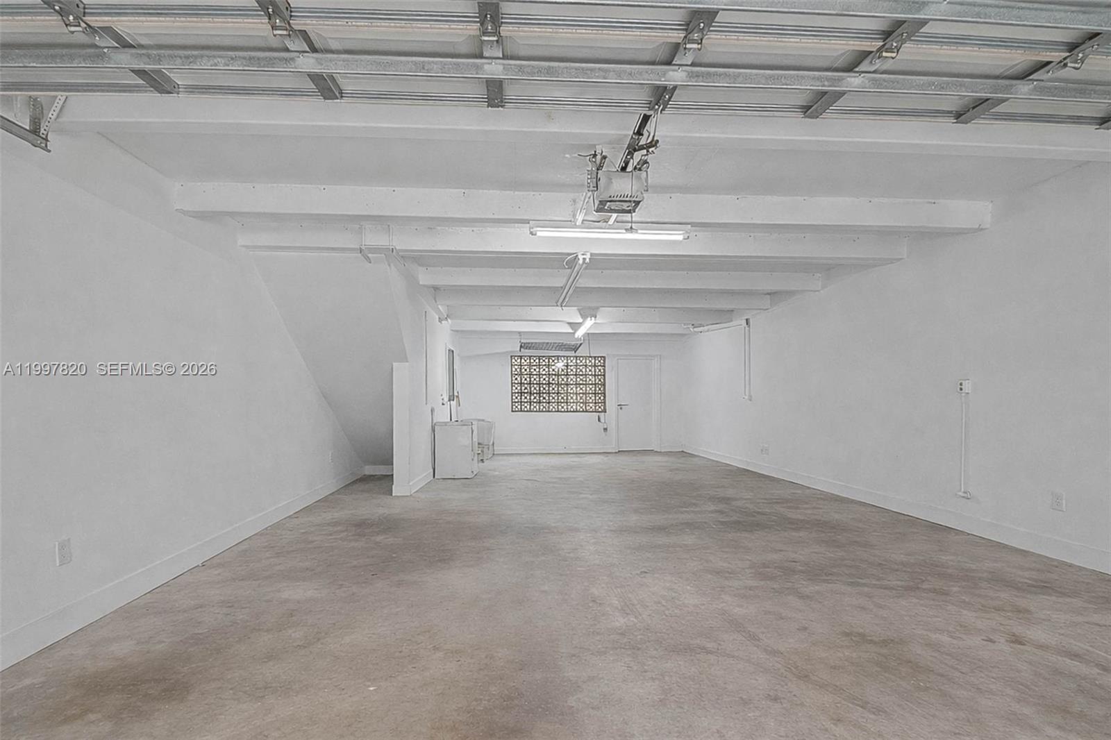 2000 BRICKELL AVE CONDO - Residential Lease