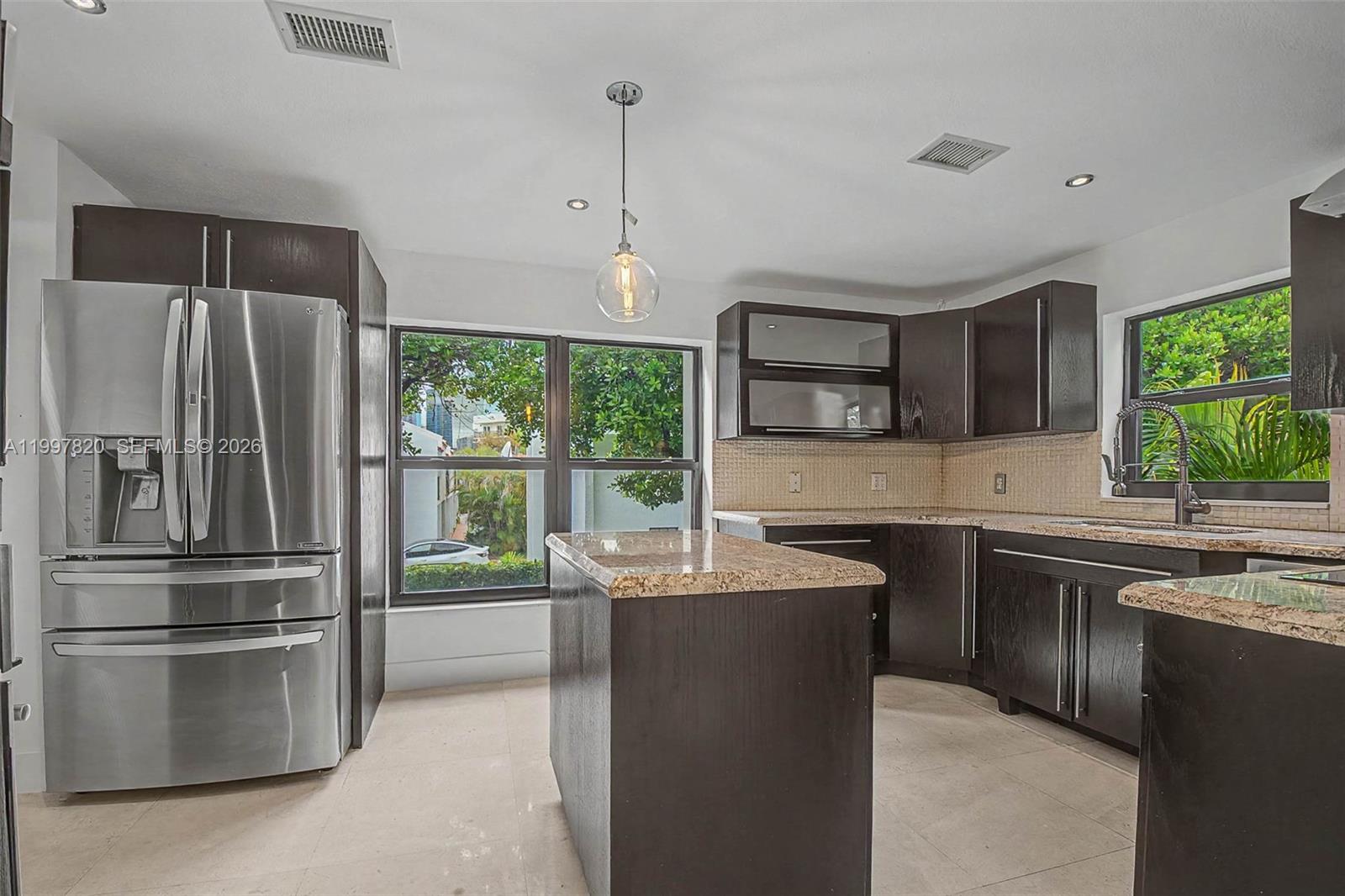 2000 BRICKELL AVE CONDO - Residential Lease