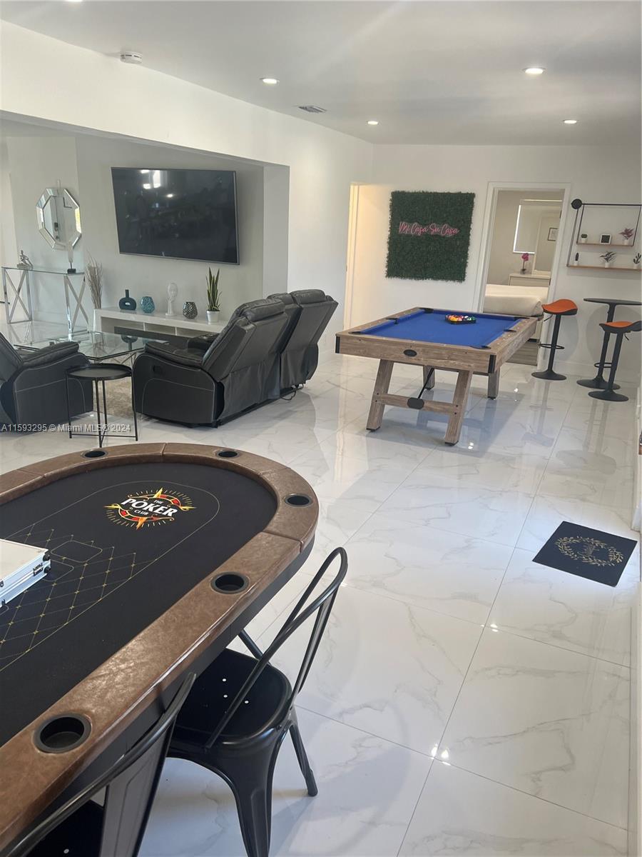 Hollywood East- Belmar - Residential