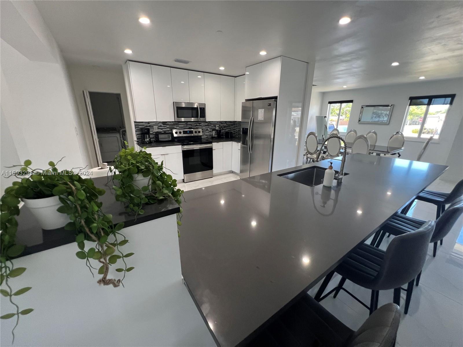 Hollywood East- Belmar - Residential