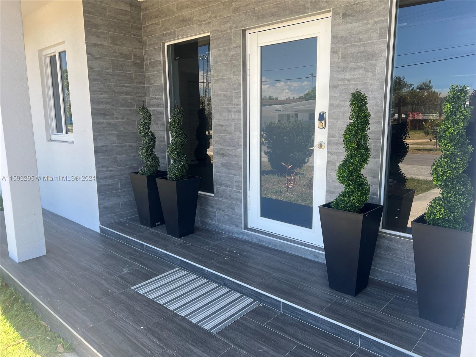 Hollywood East- Belmar - Residential
