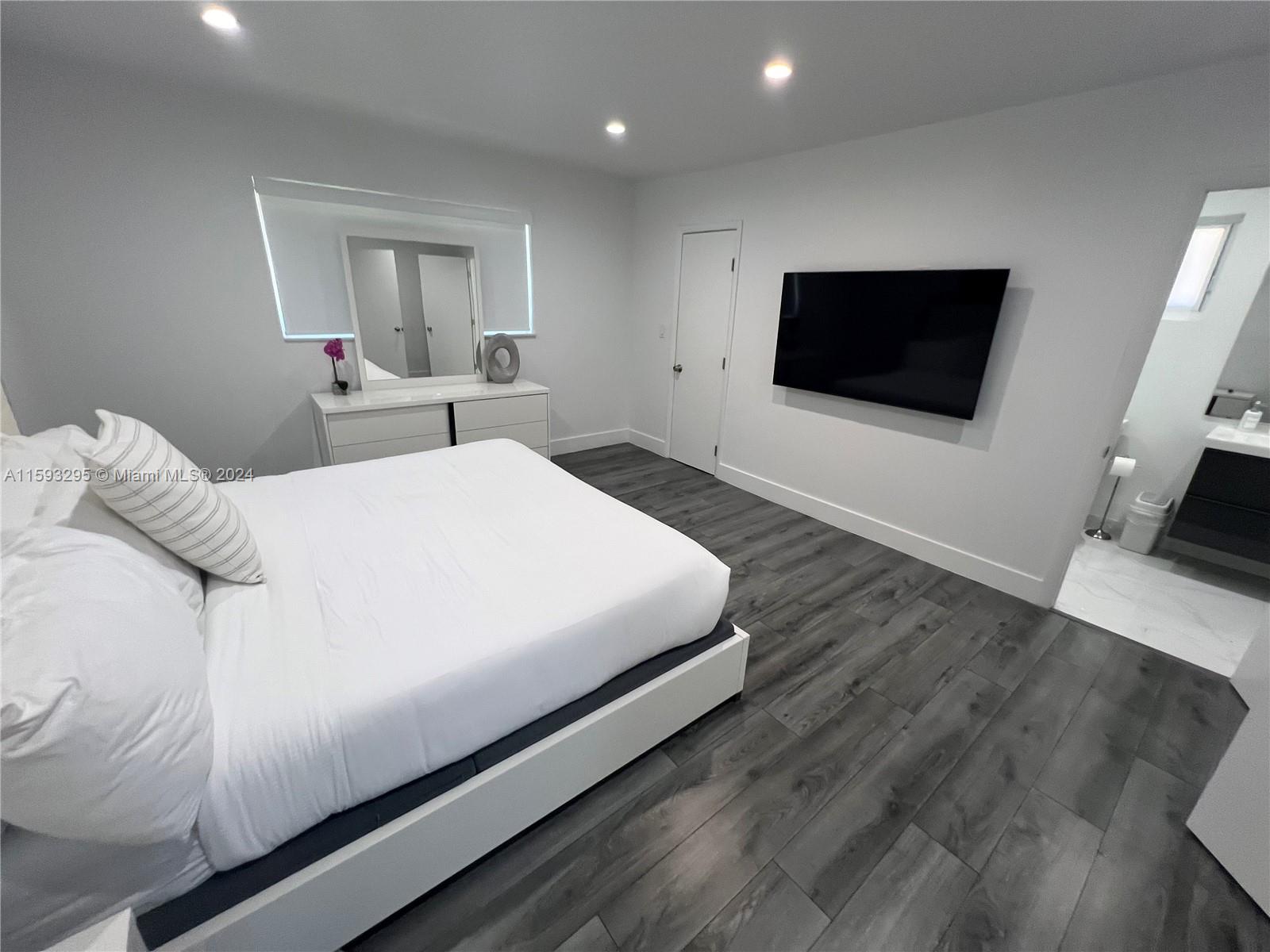 Hollywood East- Belmar - Residential