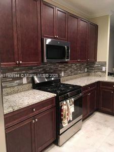 ST ANDREWS TOWNHOMES REPL - Residential