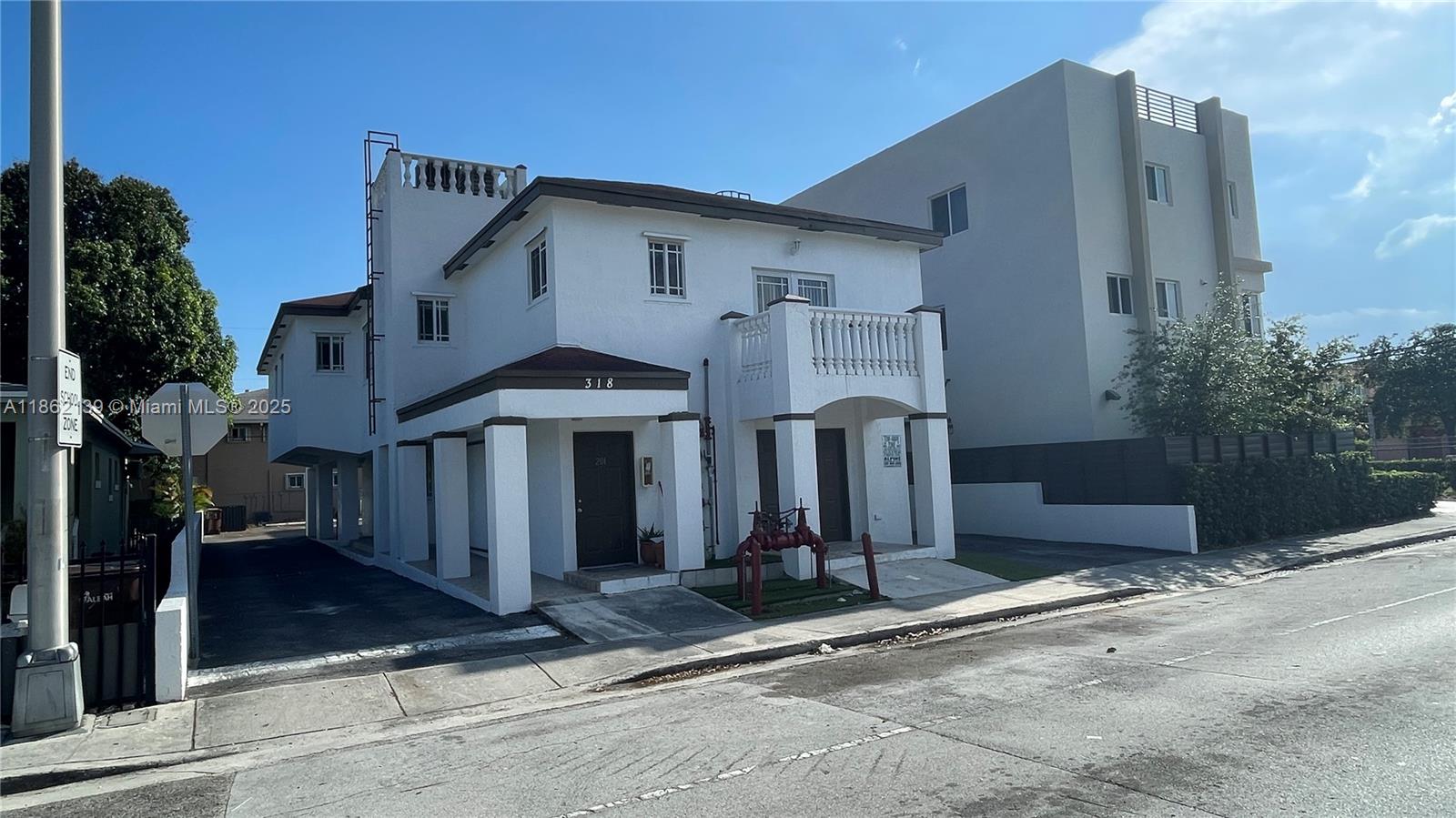 2 bedrooms 1.5 baths unit centrally located in East Hialeah with Supermarket, Hospitals, Shopping and Parks within the area. Unit has access to a common laundry facility which is coin operated. Water and Sewer are not included in the rental payment. It is to be activated/paid by the Occupant.