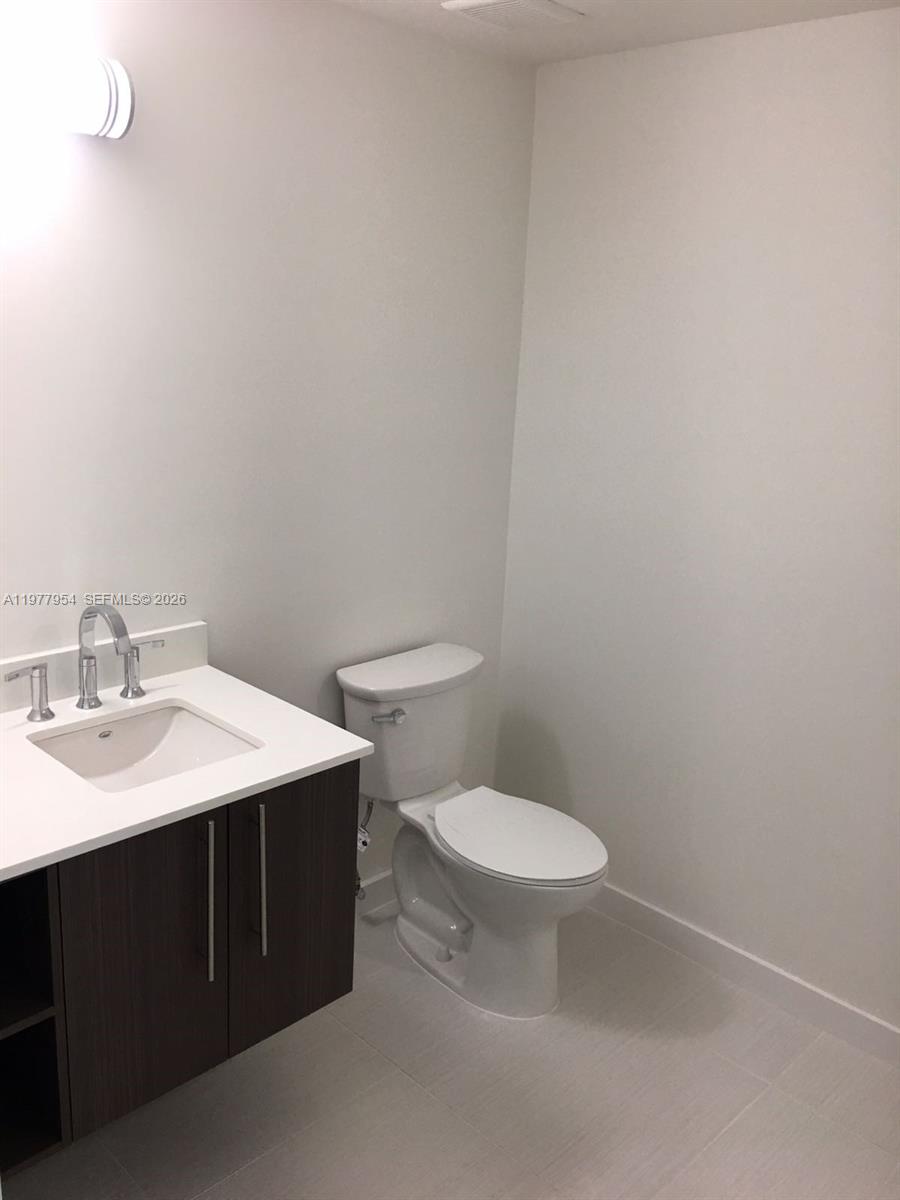 MIDTOWN DORAL - Residential