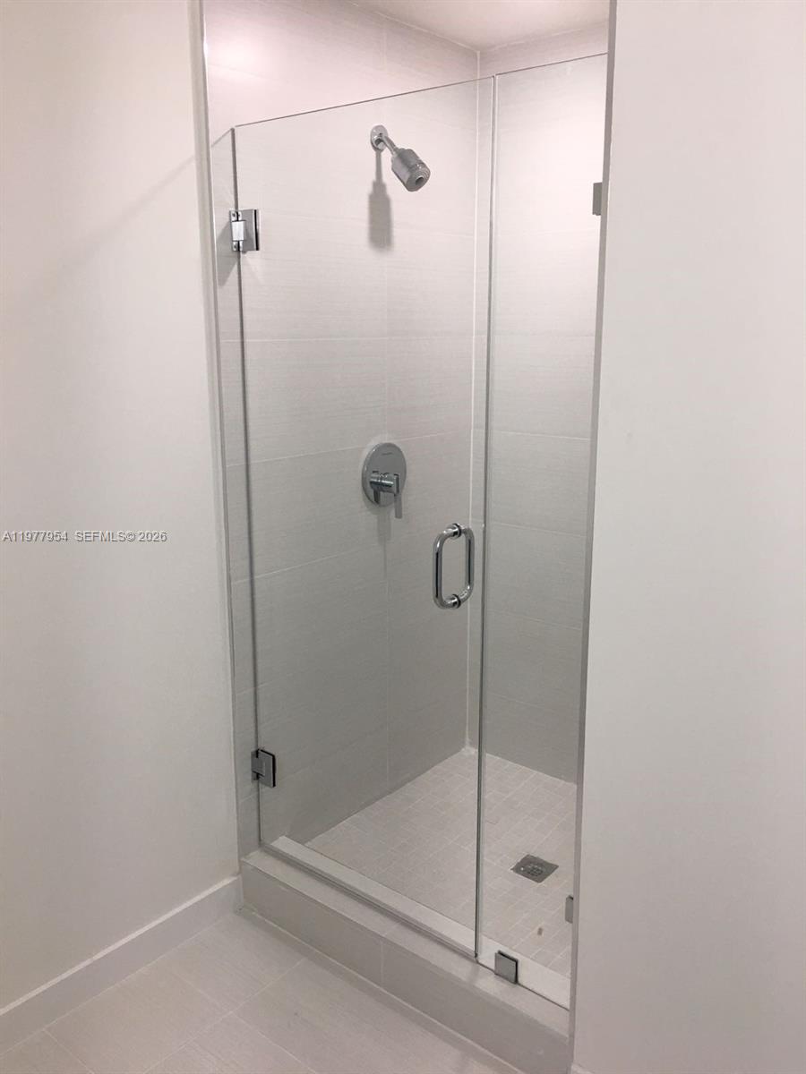 MIDTOWN DORAL - Residential