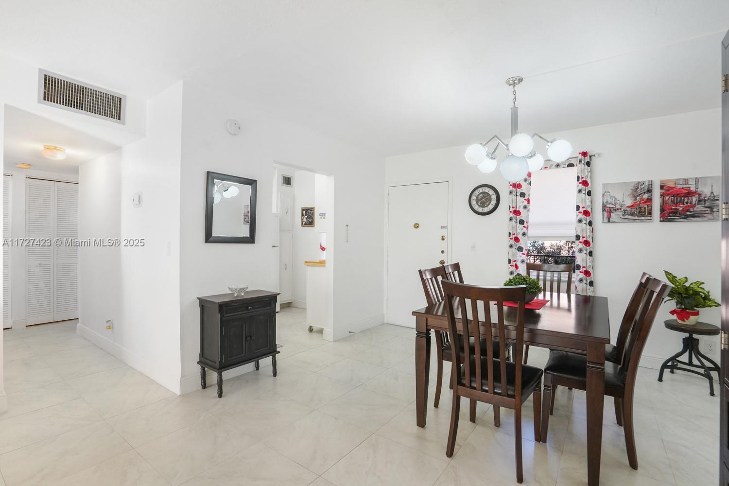 SOMERSET NO 4 CONDO - Residential