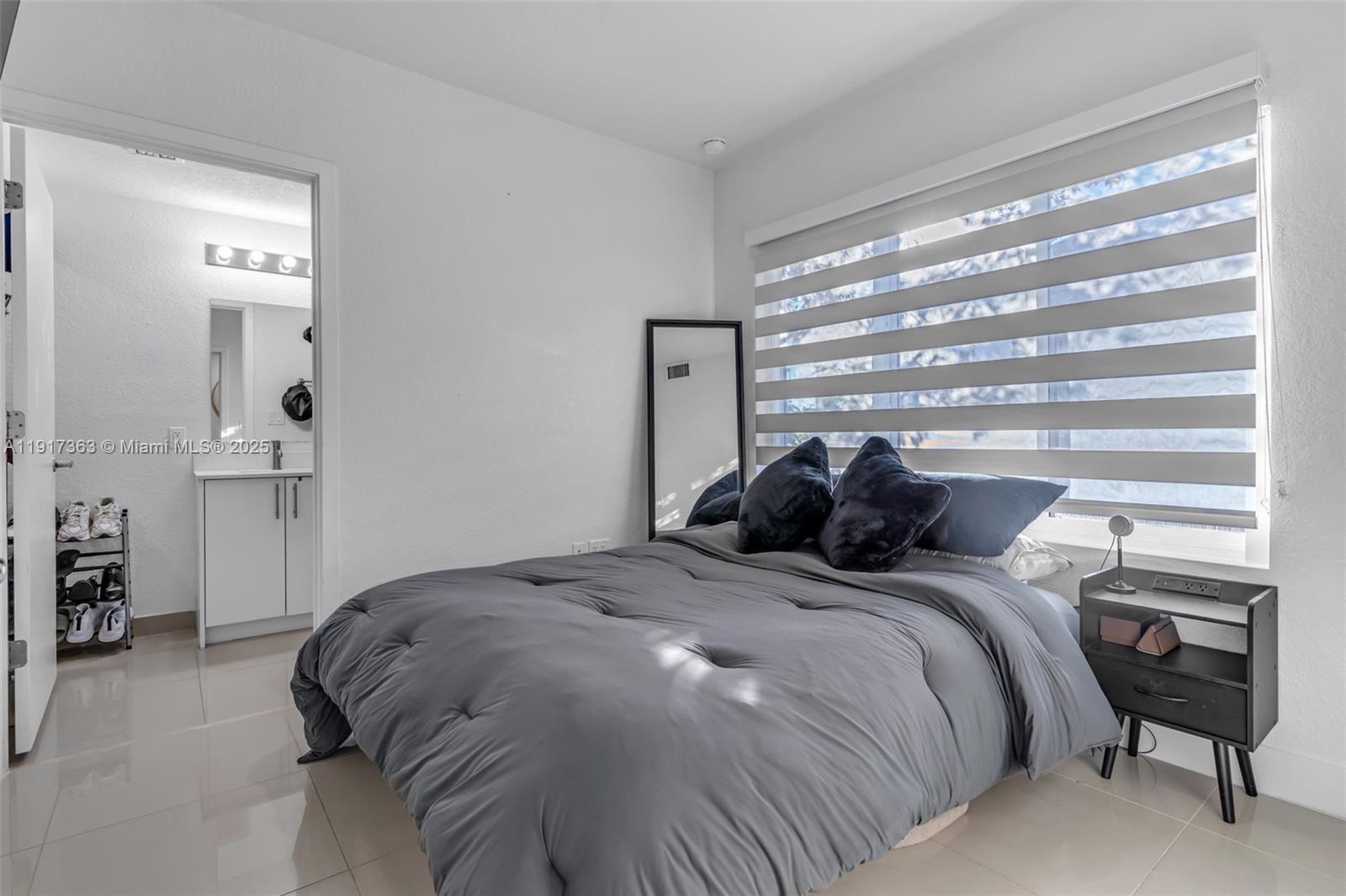 PARADISE ONE - Residential