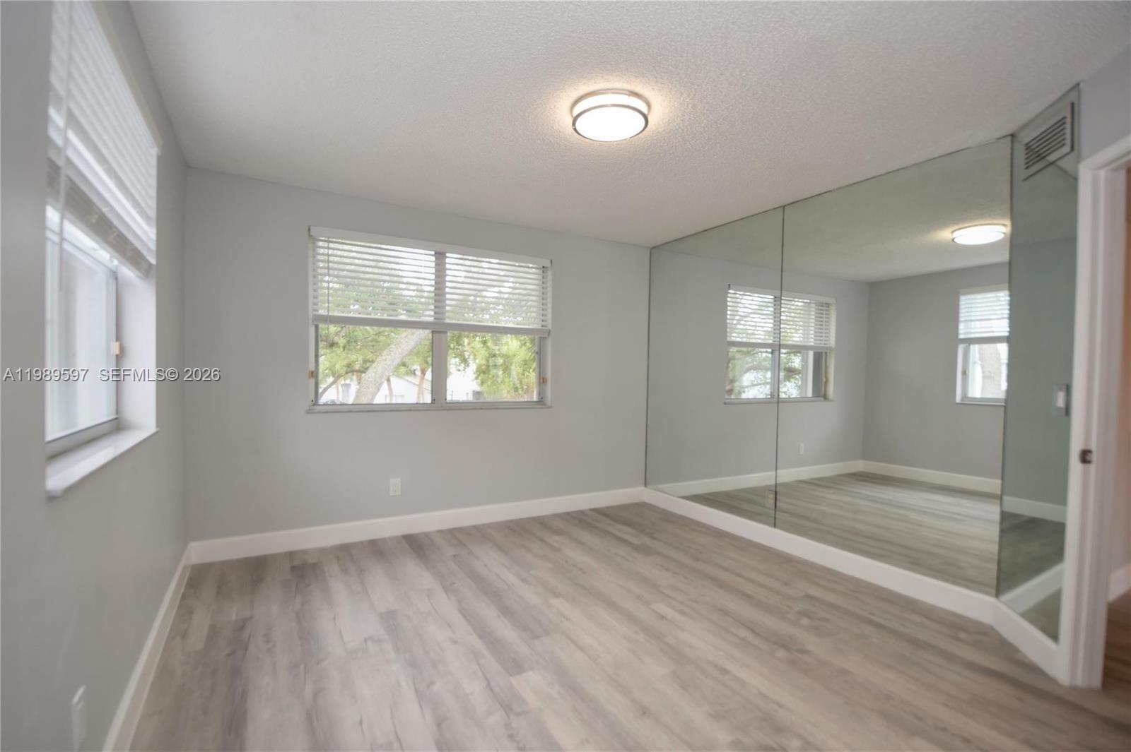 HAWKES BLUFF - Residential Lease