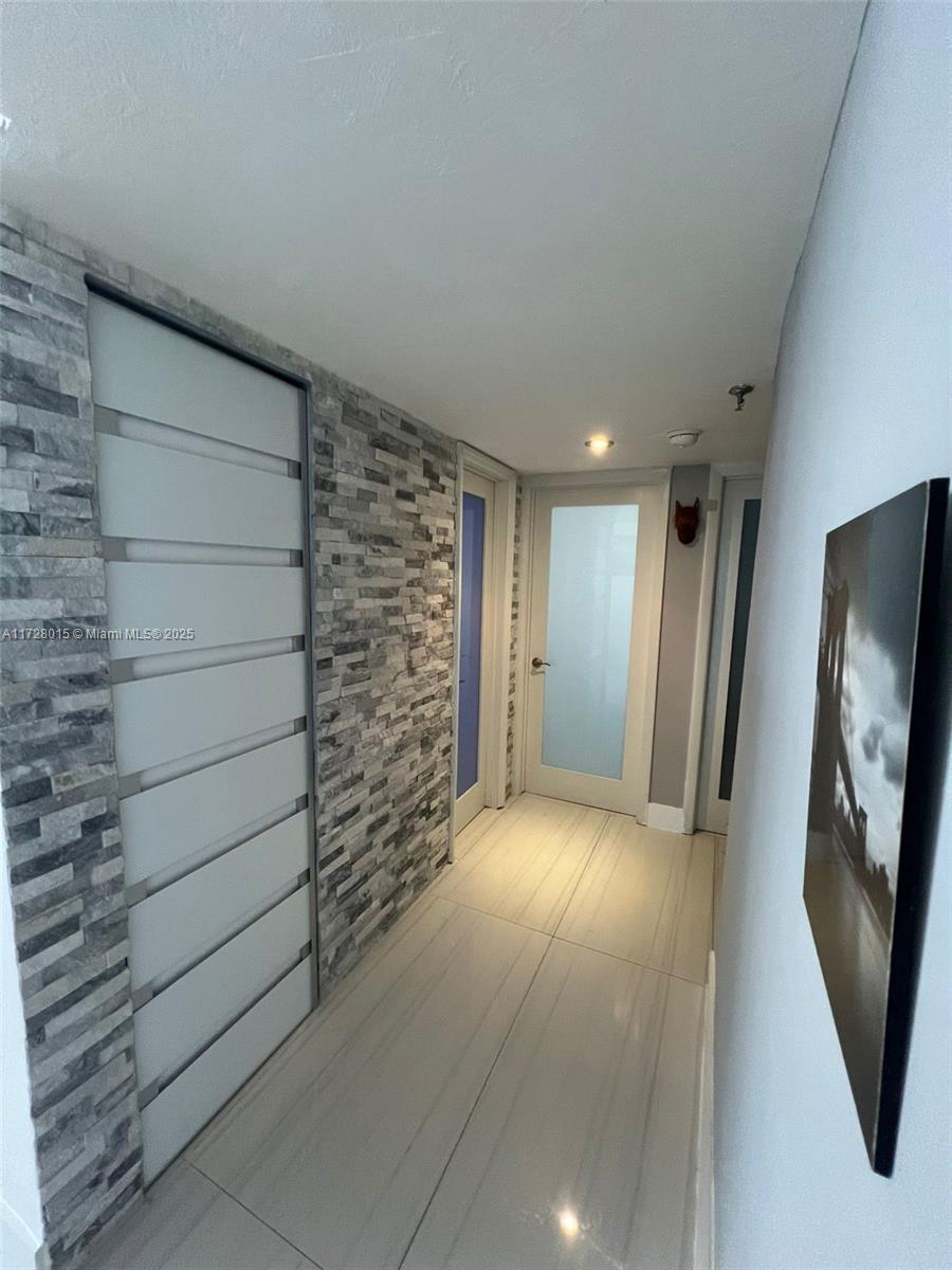 BAY HOUSE TOWER CONDO - Residential