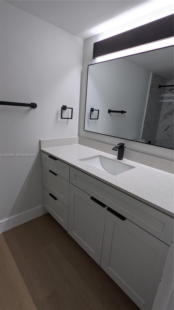DESOTO PARK CONDO - Residential Lease