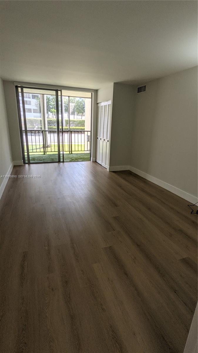 DESOTO PARK CONDO - Residential Lease