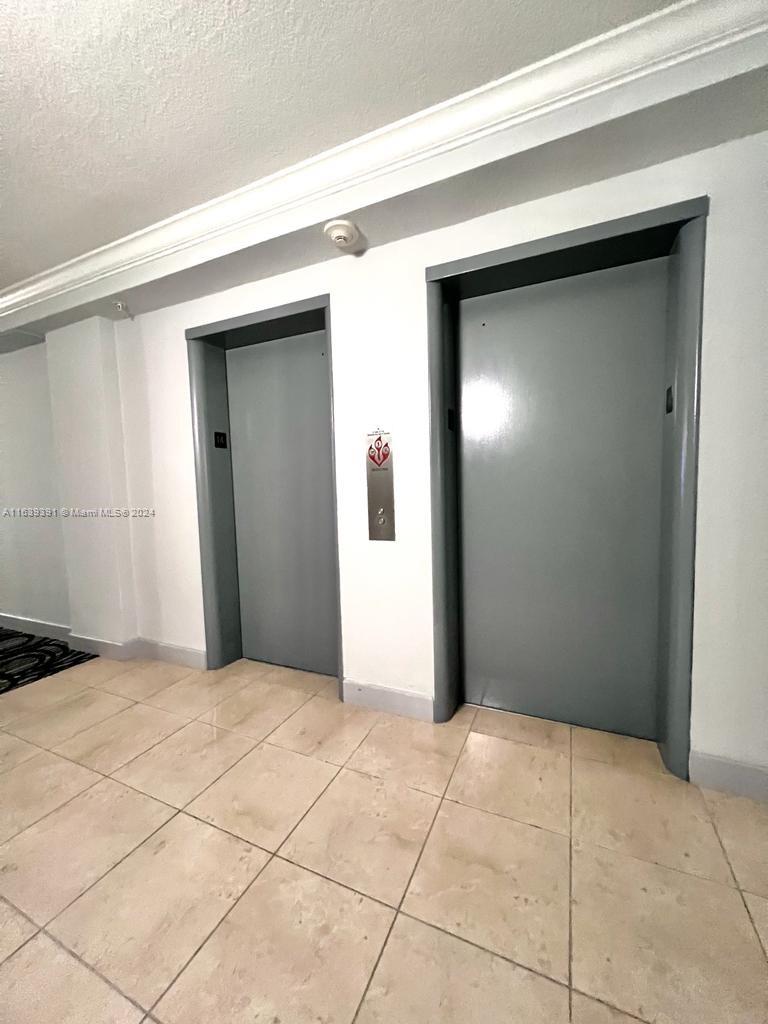 401 BLU OF NORTH BEACH CO - Residential Lease