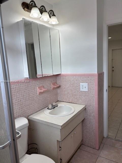 EDGEWATER BEACH CONDO - Residential Lease