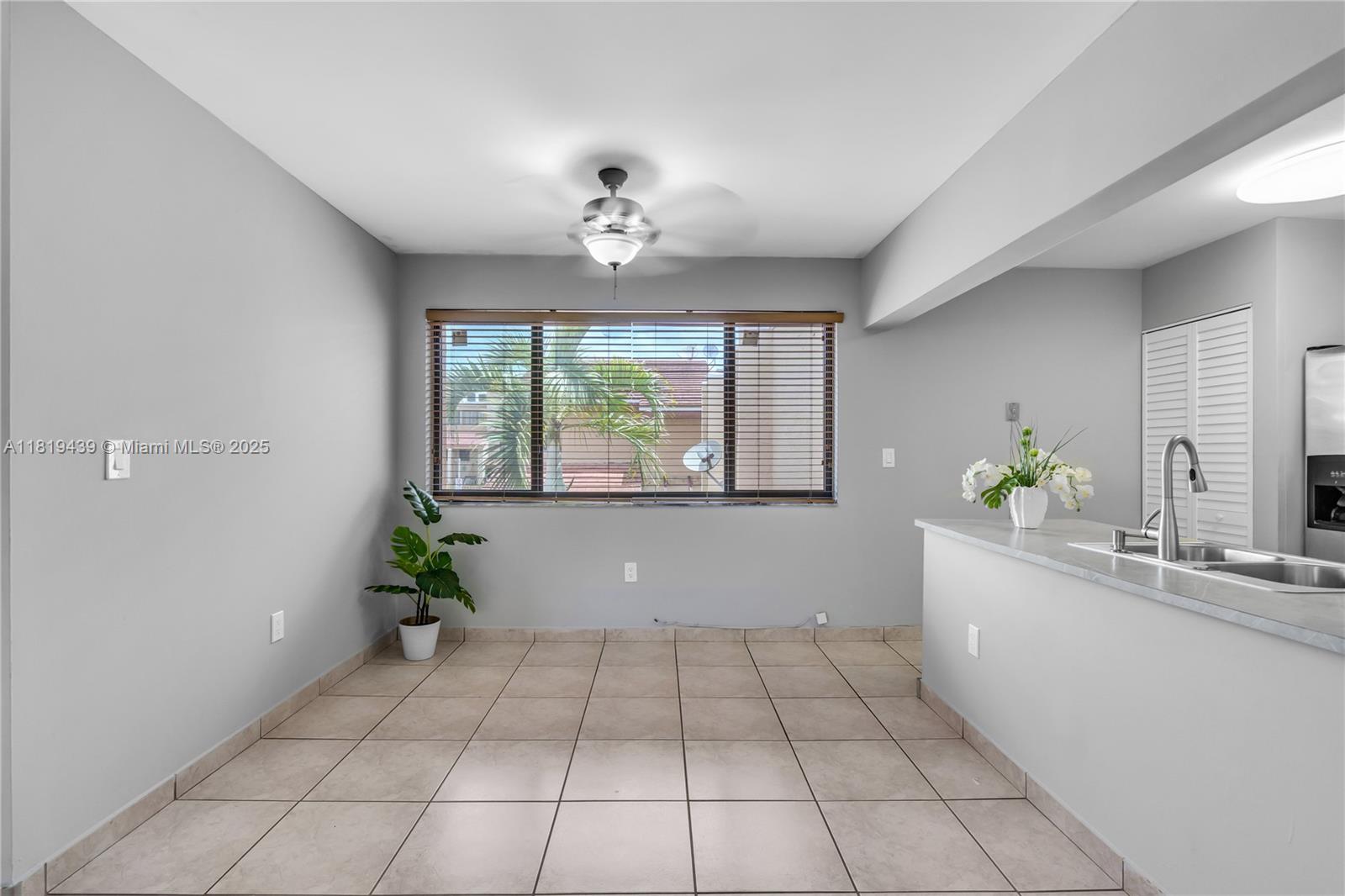 INDIAN SUMMER VILG CONDO - Residential Lease