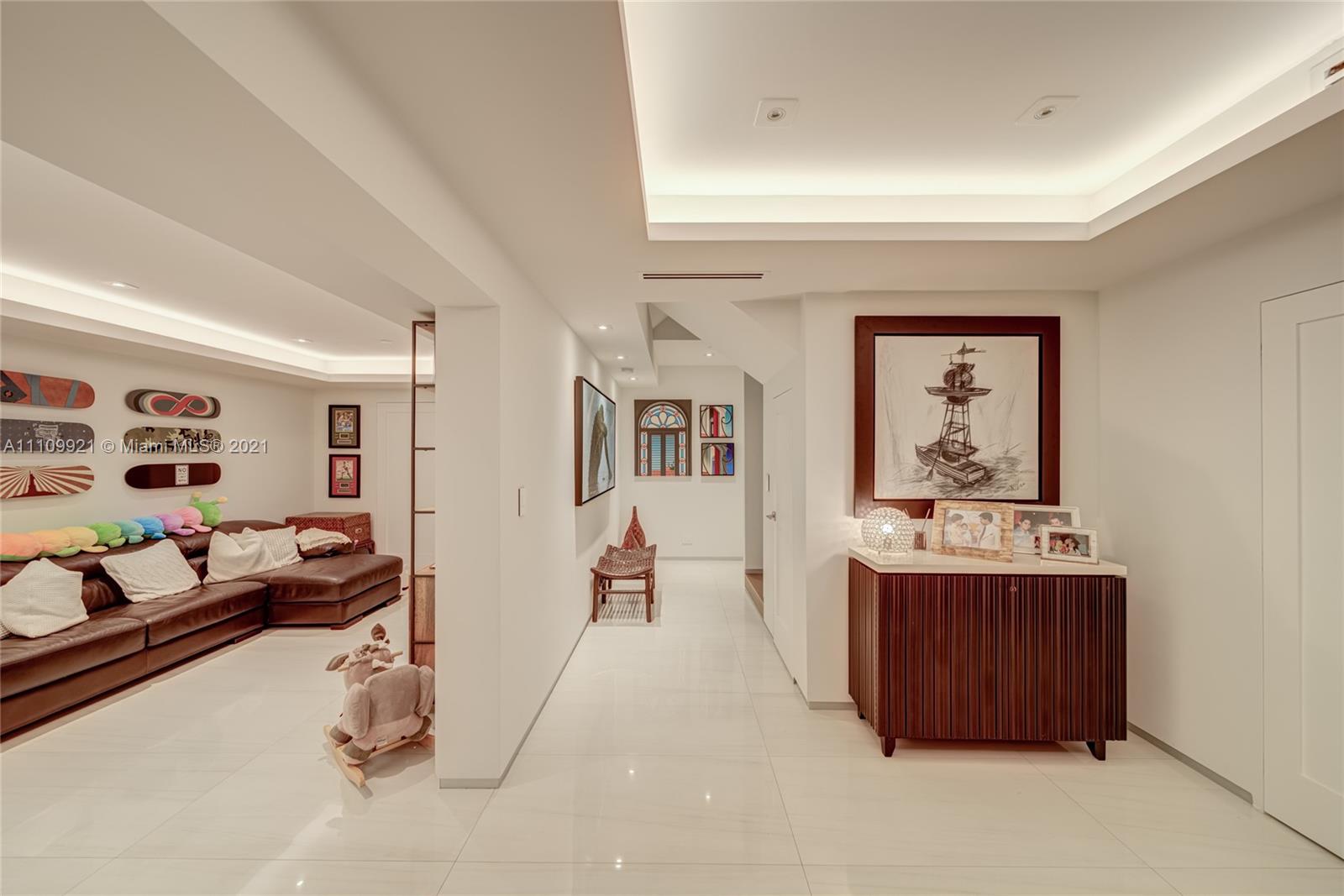 OAK LANE - Residential