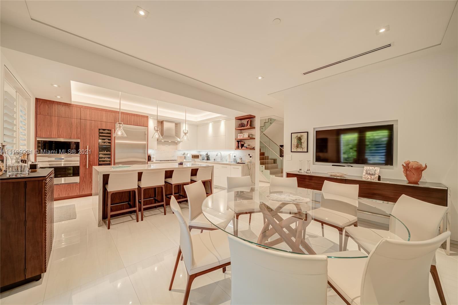 OAK LANE - Residential