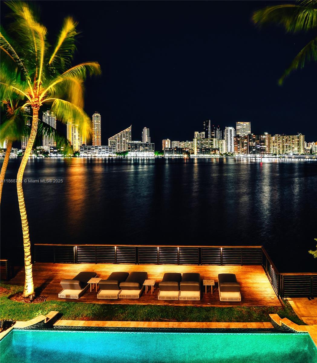 ISLAND ESTATES - Residential Lease