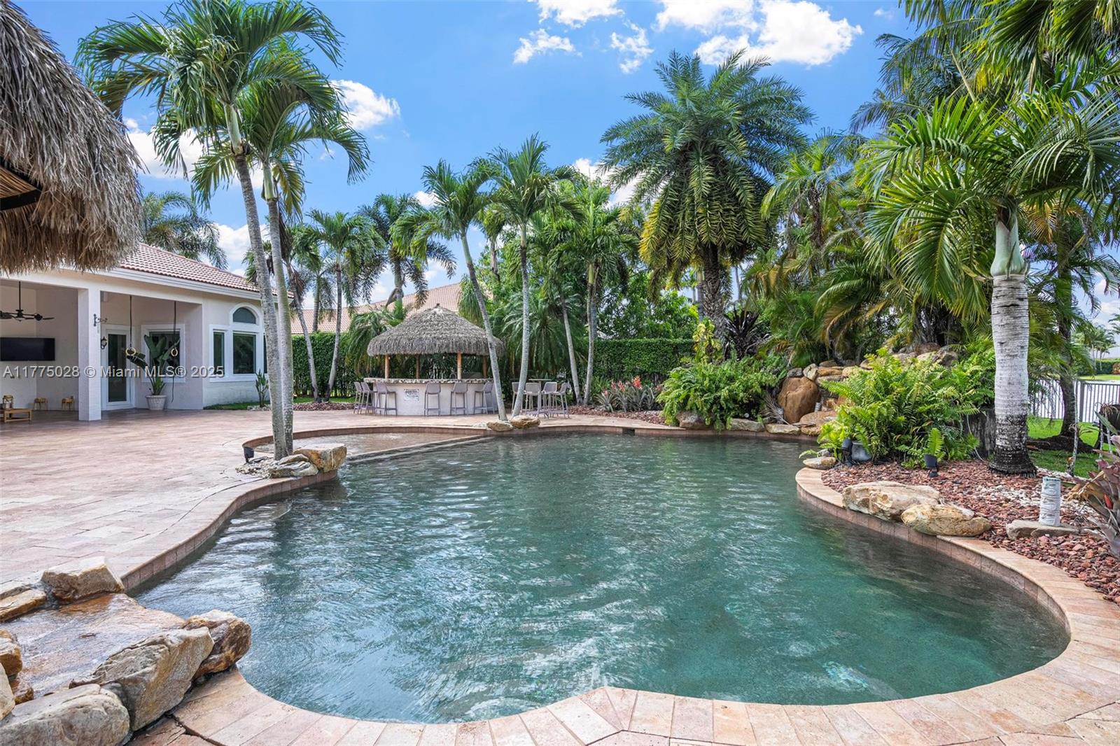 RIVERSTONE - Residential