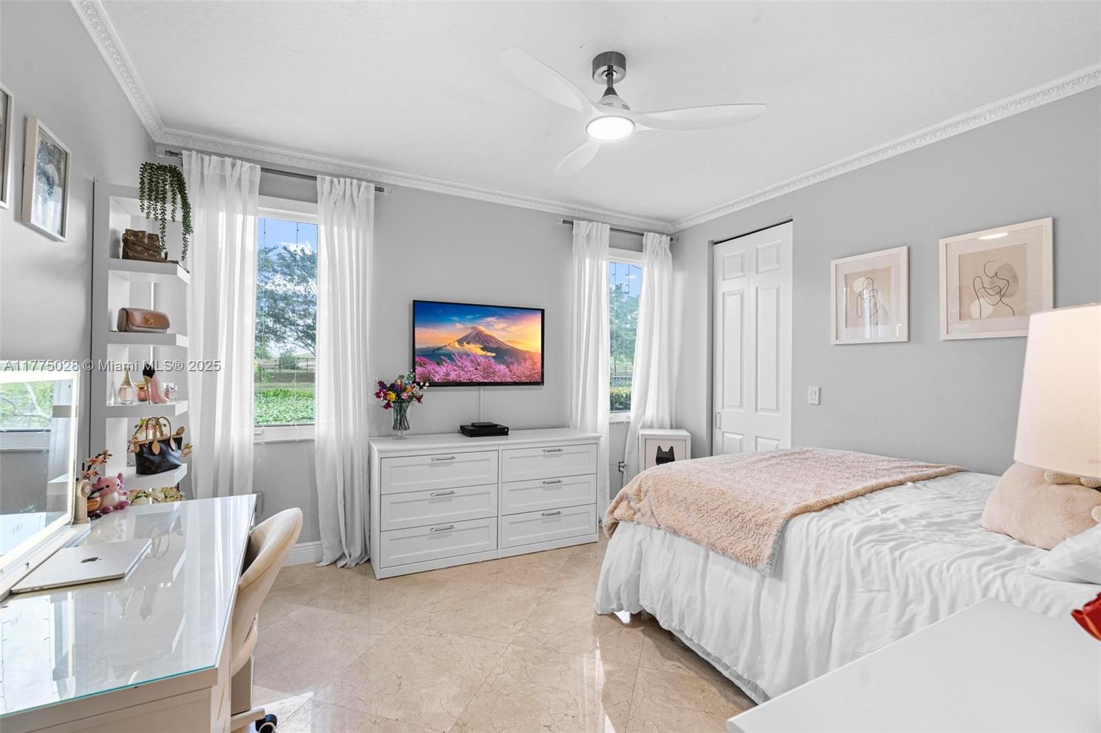 RIVERSTONE - Residential