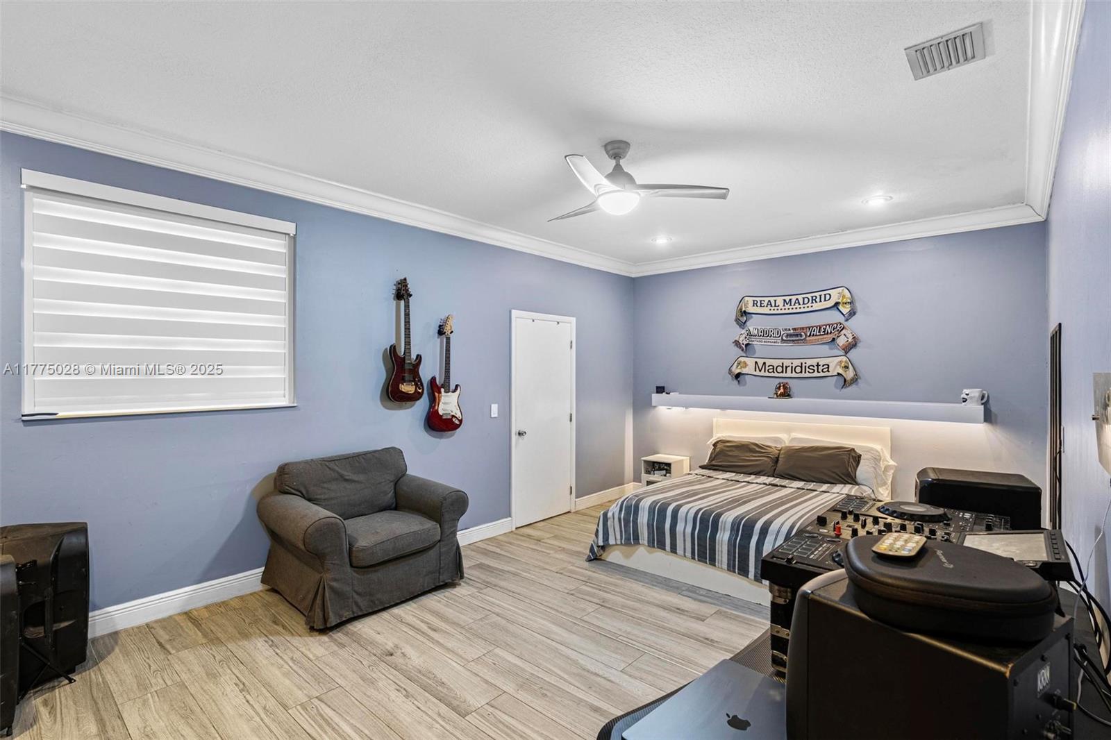 RIVERSTONE - Residential