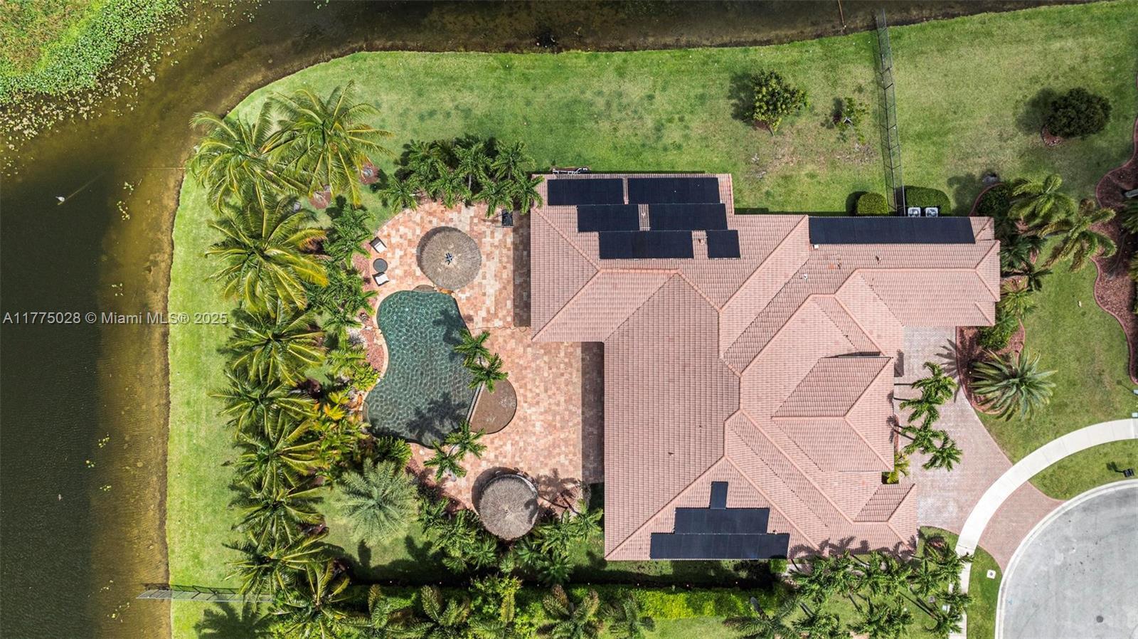 RIVERSTONE - Residential