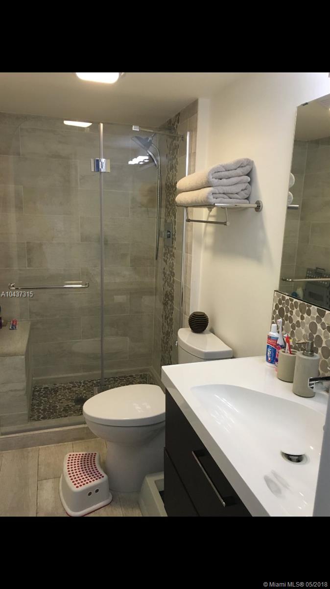 BONAVIDA CONDO - Residential Lease