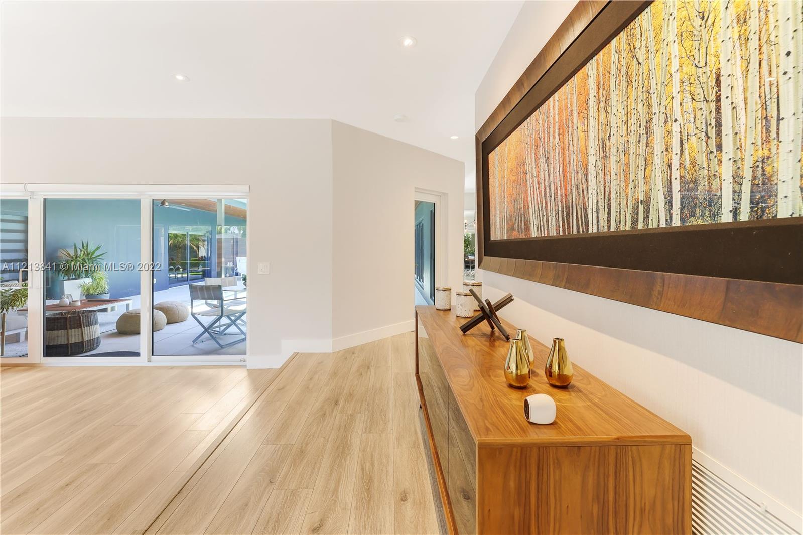 BAY HEIGHTS - Residential