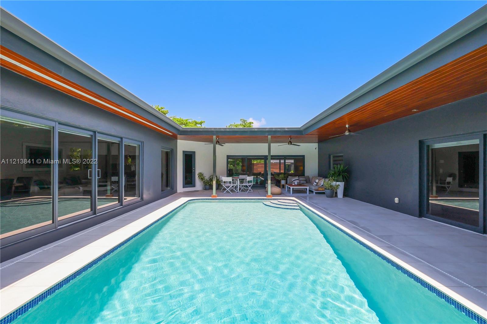 BAY HEIGHTS - Residential