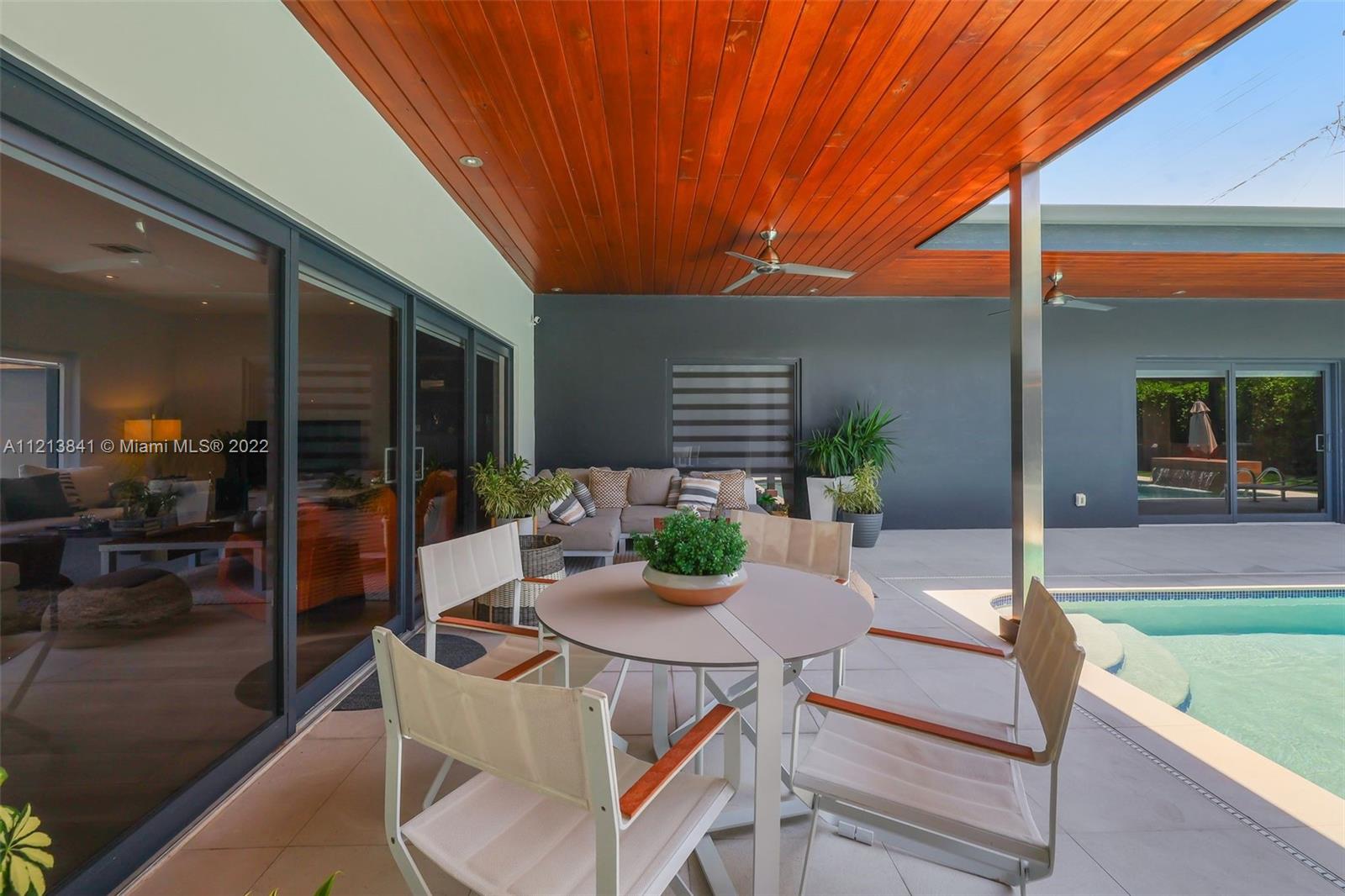 BAY HEIGHTS - Residential