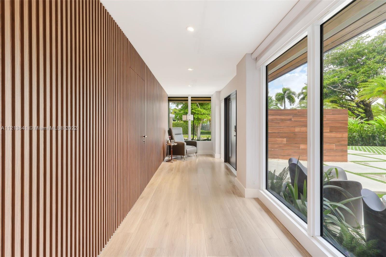 BAY HEIGHTS - Residential