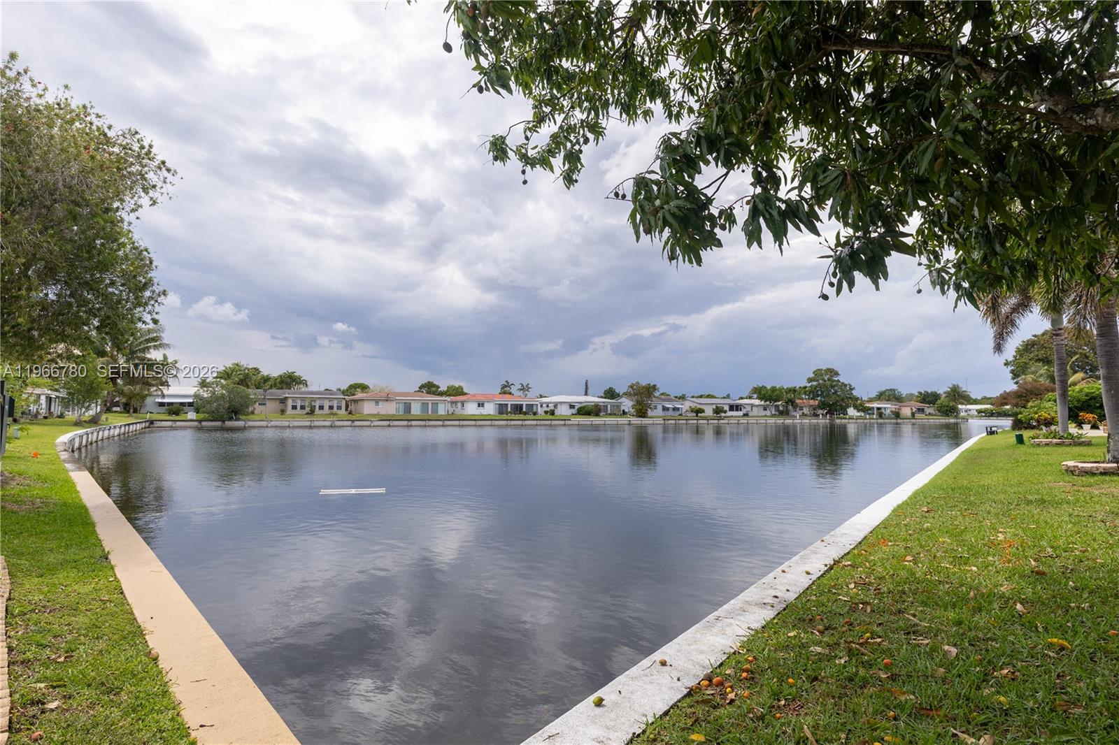 MAINLANDS OF TAMARAC LAKE - Residential
