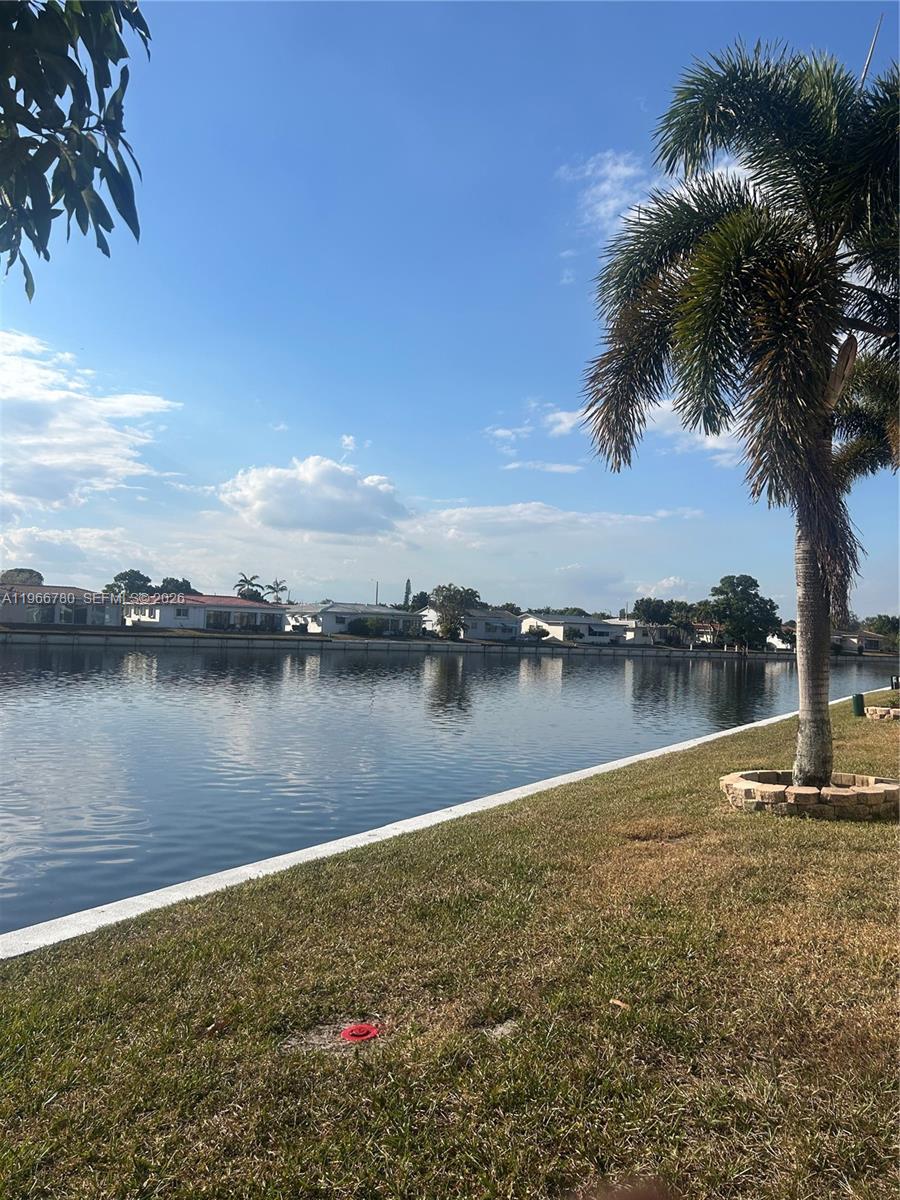 MAINLANDS OF TAMARAC LAKE - Residential