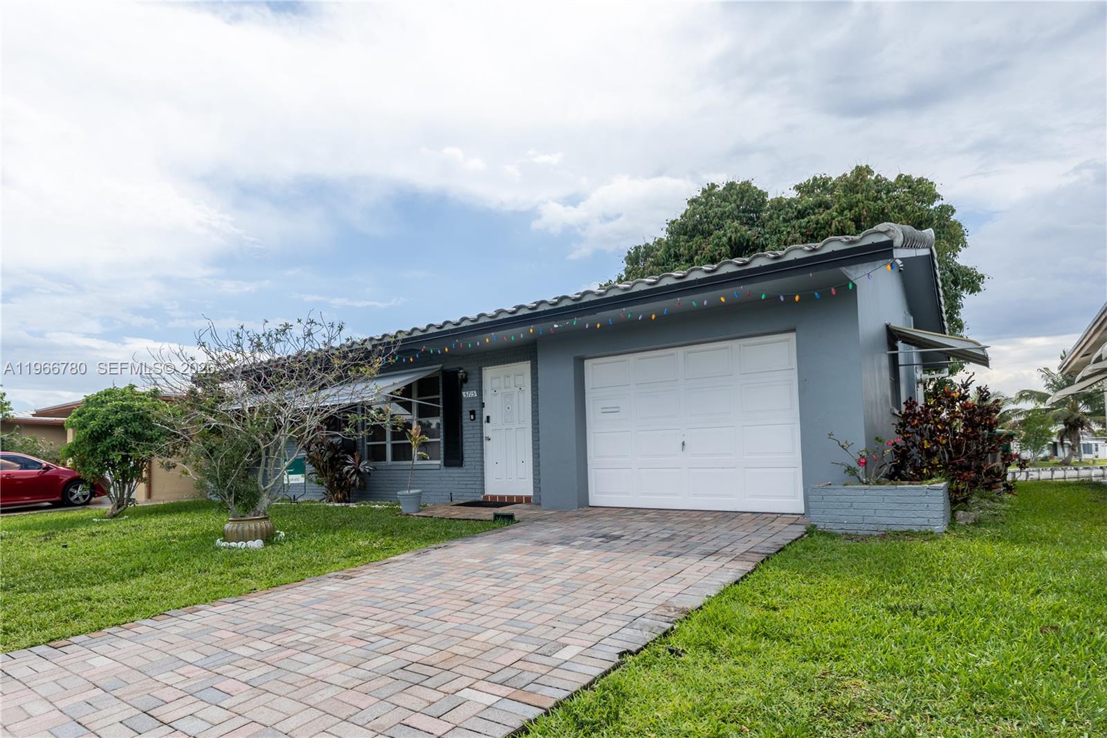 MAINLANDS OF TAMARAC LAKE - Residential