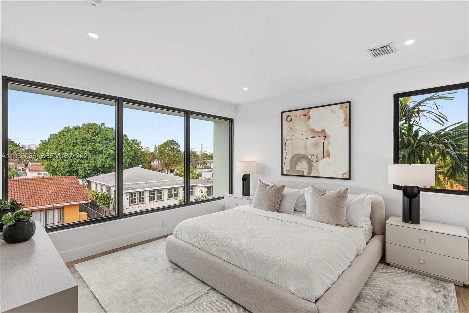 SOUTH BAY ESTATES - Residential