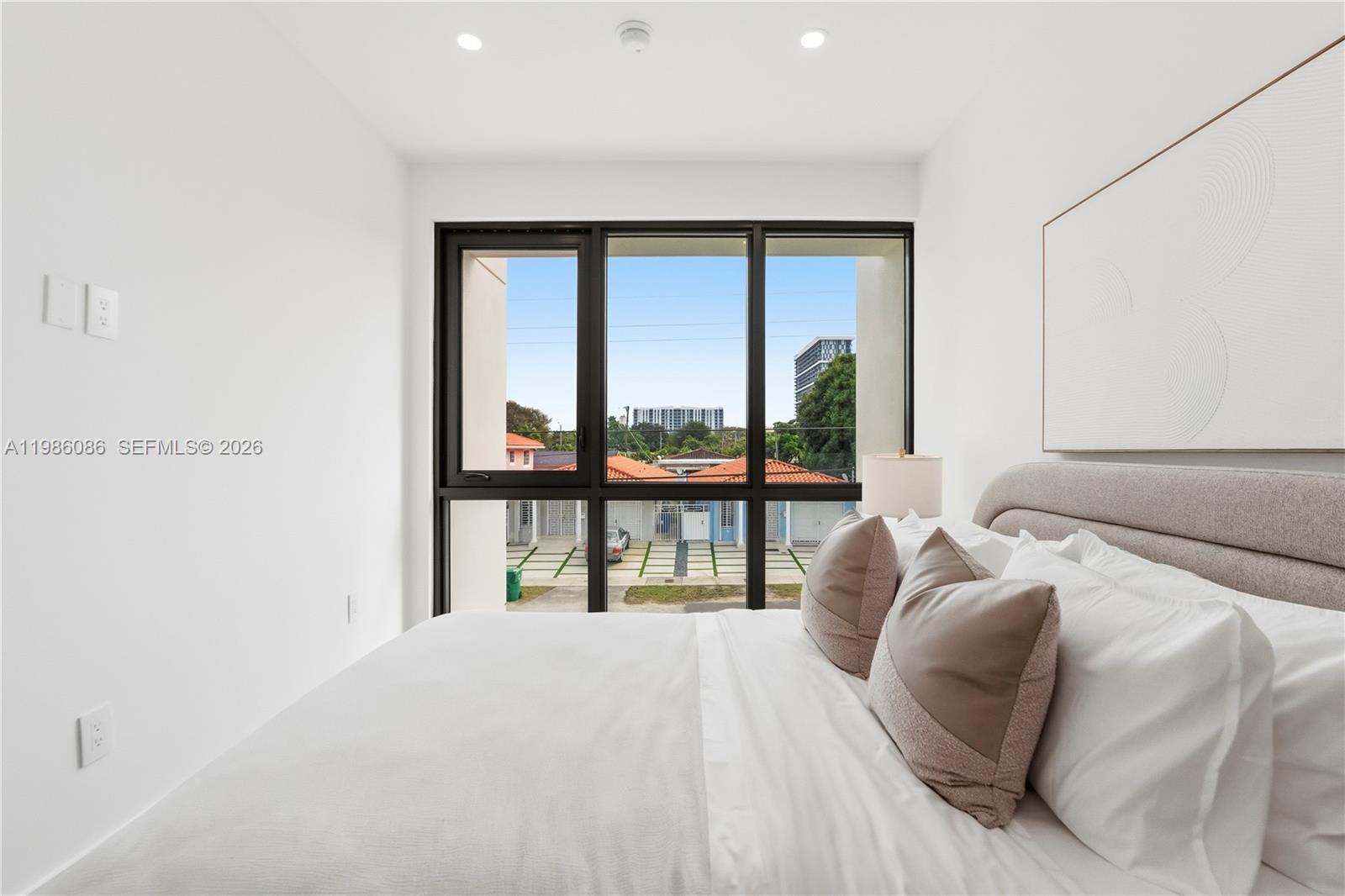 SOUTH BAY ESTATES - Residential