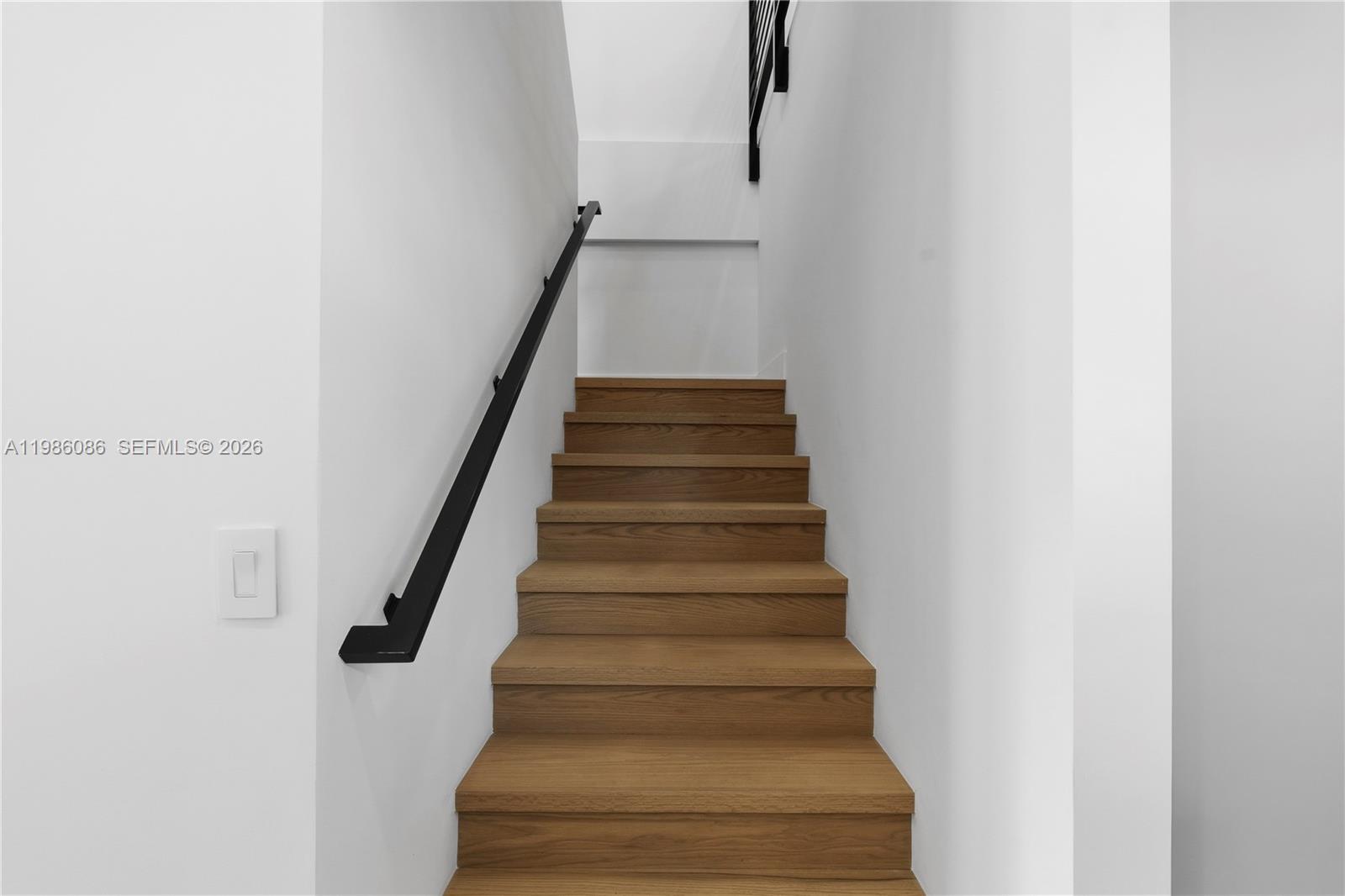 SOUTH BAY ESTATES - Residential