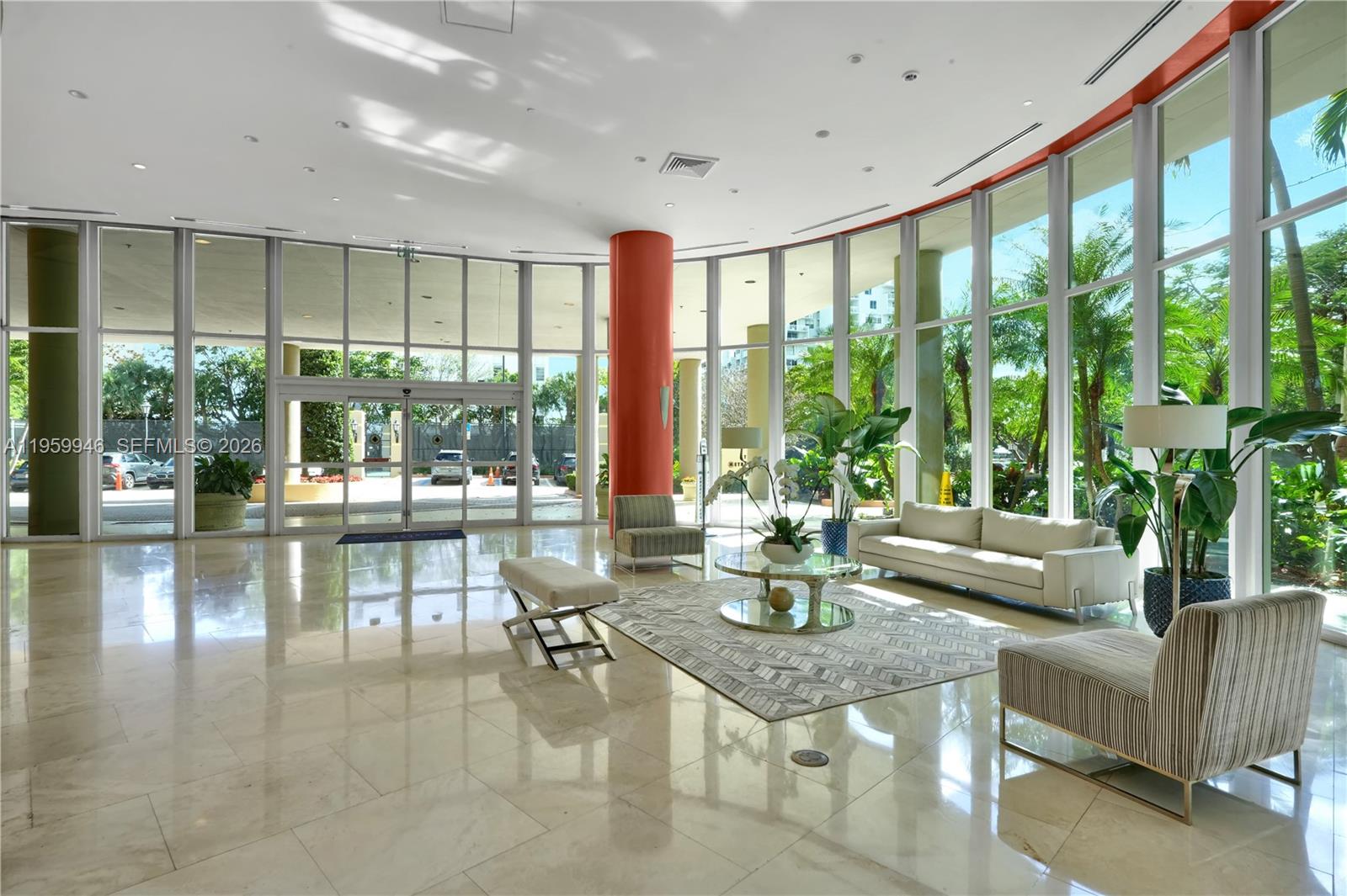 THE METROPOLITAN CONDO - Residential Lease