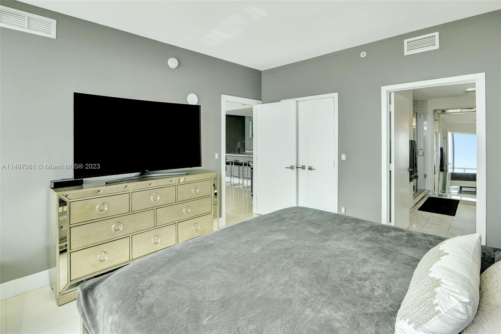 MARINABLUE CONDO - Residential Lease